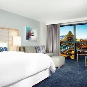 Deluxe Resort King Guest room 1 King Sofa bed Includes Early Entry To Disney Theme Parks